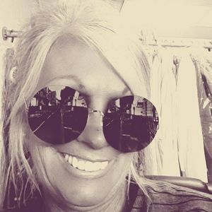 Meet your Posher, Elisha